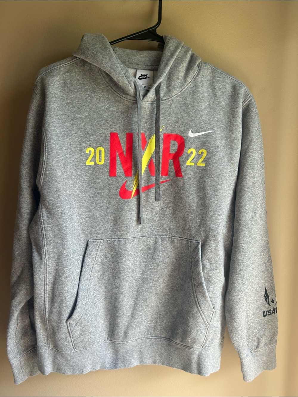 Nike Men's Gray NXR 2022 Pullover Hoodie